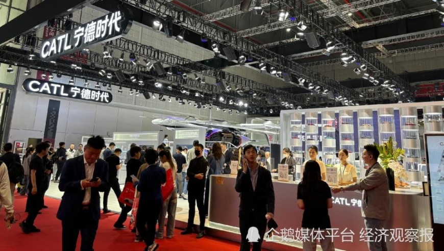 2025年全年资料免费看,马斯克 正紧急部署星链,创新典义解读_影像版V1.93